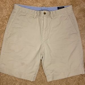 Men’s Polo shorts size Large. In great condition!
